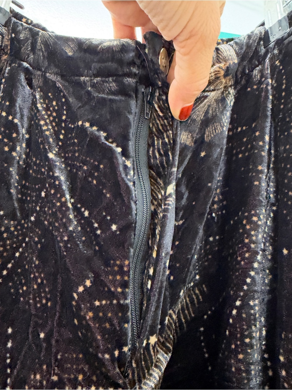 Farm Rio velvet celestial wide leg pants - Picture 3 of 7